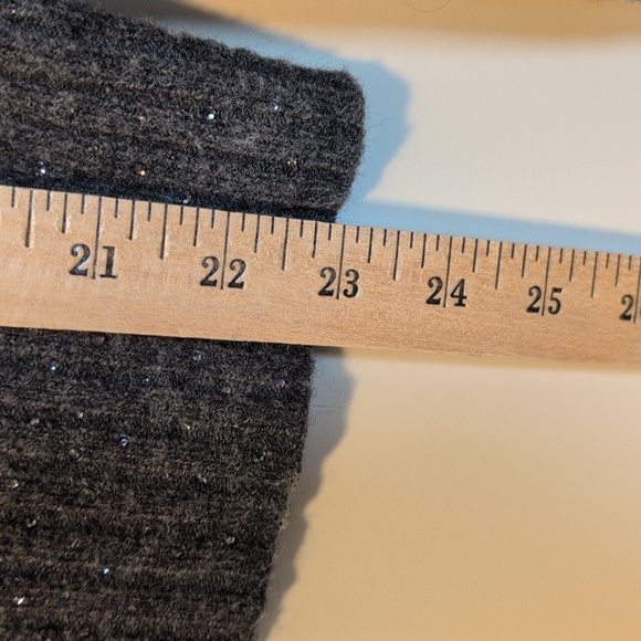 J Crew Gemstone Sweater in Supersoft Yarn, Charcoal Heather Grey, Size M - Picture 4 of 9